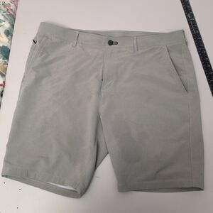 Classic Men's Light Gray Flat Front Shorts